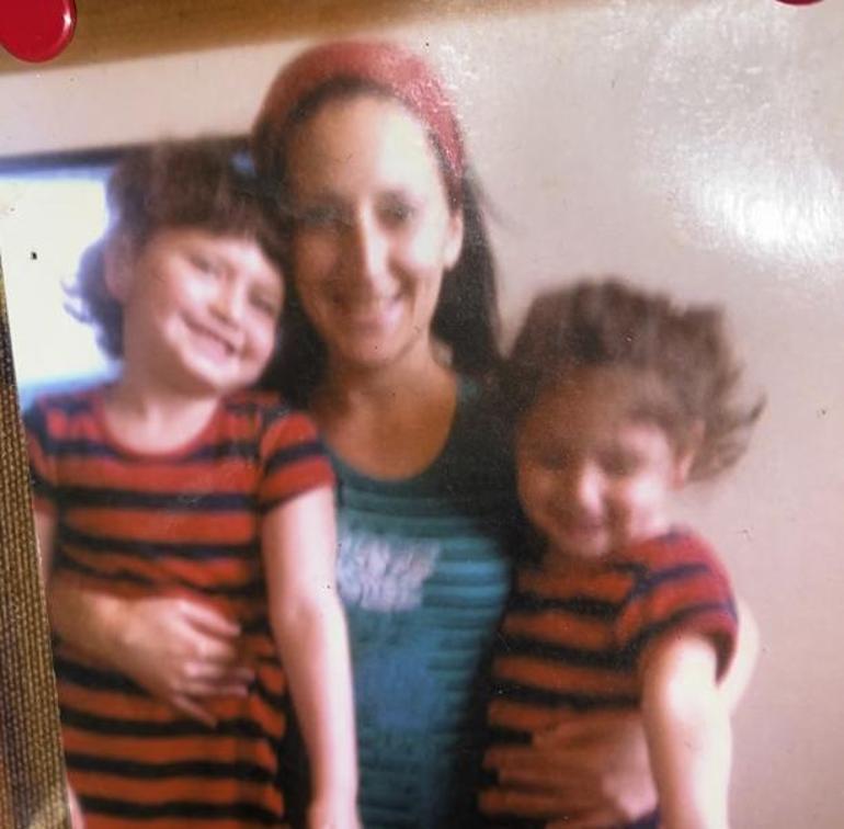 Kartal’da anne ve 2 kızı evde ölü bulundu