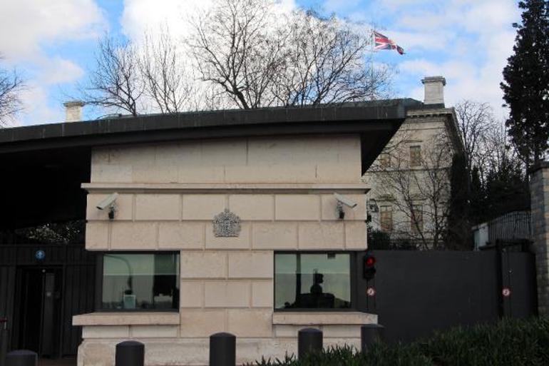 Almanya, Hollanda ve İngiltere Başkonsoloslukları 1 gün kapalı