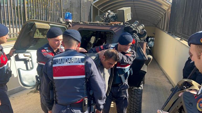 Antalyada 3 kişiyi öldüren şüpheli, 8 saat sonra yakalandı