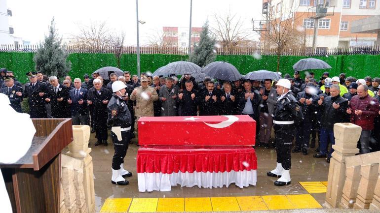Polis memuru, kazada yaşamını yitirdi