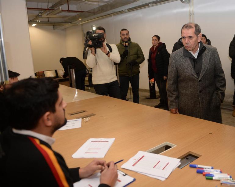Dursun Özbek: Bu yaraları sarmak için Galatasaray olarak elimizden geleni yapacağız