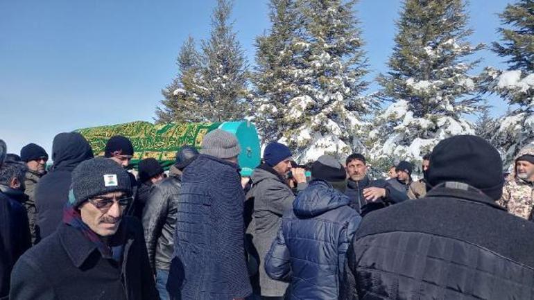 Aksaraylı Gülşen ve Raziye öğretmenler, depremde yaşamını yitirdi