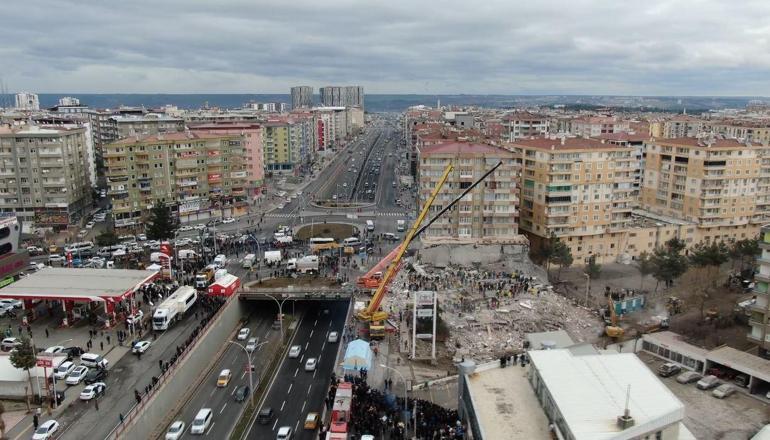 Diyarbakır’da yıkılan binalarla ilgili soruşturmada 33 gözaltı kararı