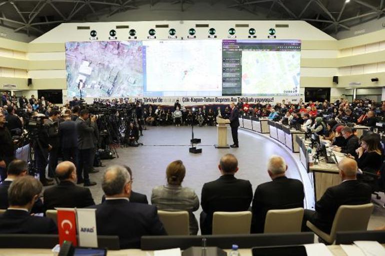 Cumhurbaşkanı Erdoğan: Kaybedecek tek bir dakikamız bile yok