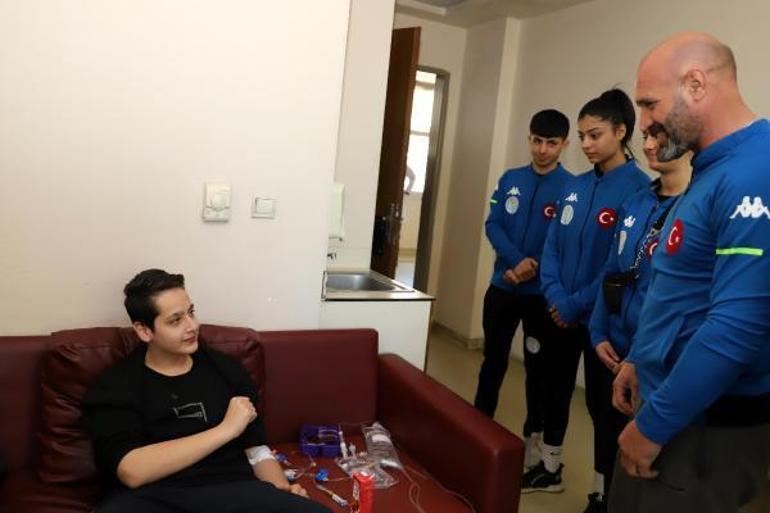 Mucize Burak, şampiyonluk hayaline Mersinde kavuşacak