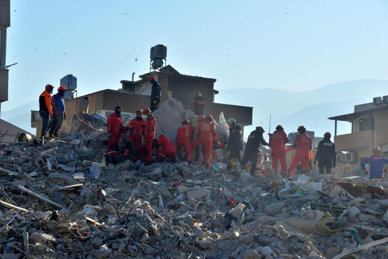 Eda Apartmanında ölü sayısı 30a yükseldi; arama-kurtarma çalışmaları sürüyor