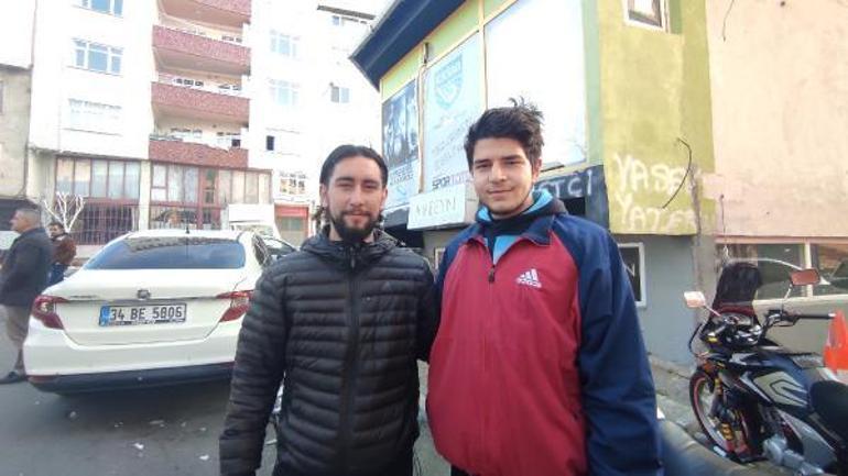 Sarıyerde ters yöne giren sürücü kendini uyaran motosikletlilere baltayla saldırdı