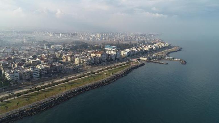 İskenderun, depremlerin ardından sessiz