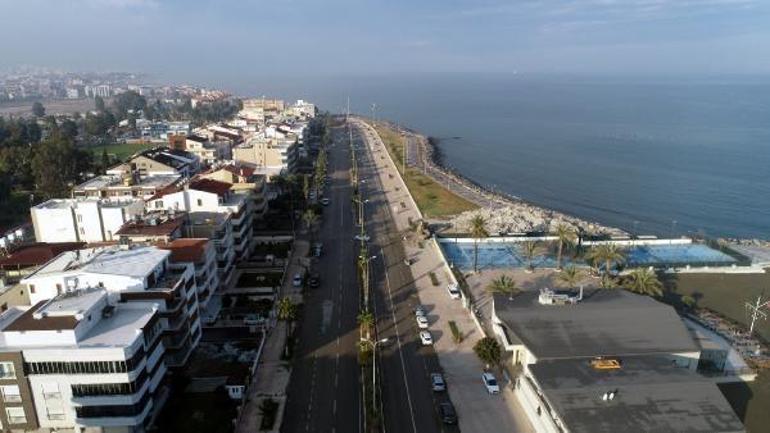 İskenderun, depremlerin ardından sessiz