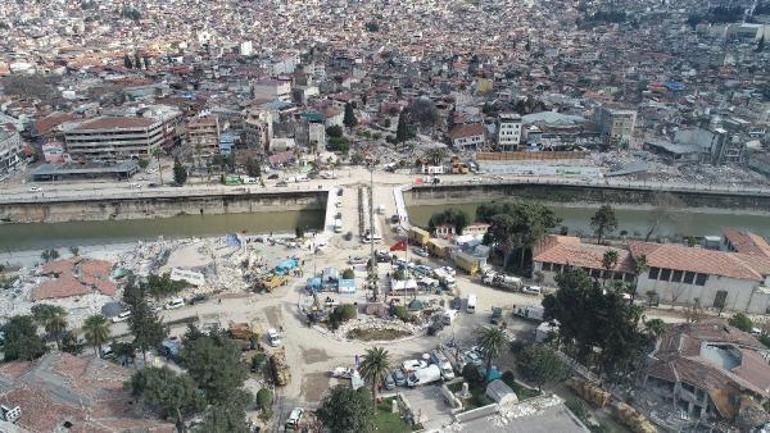 Bakan Koca: Hatayda 95 yoğun bakım hastası şehir dışına sevk edildi