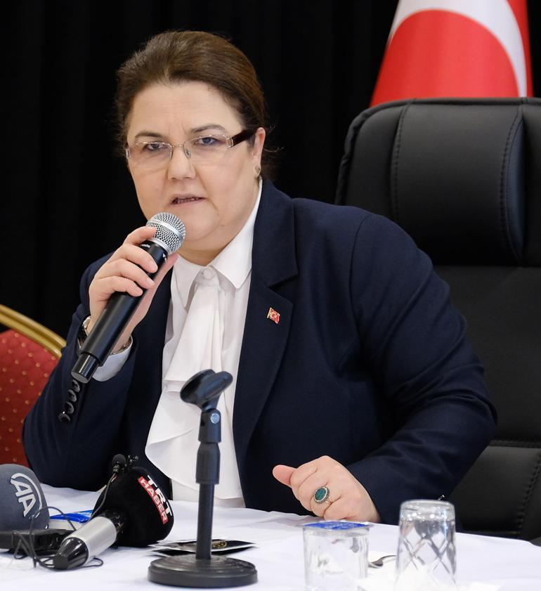 Bakan Yanık: Huzurevi sakini 68 depremzedemizi Konyaya getirdik