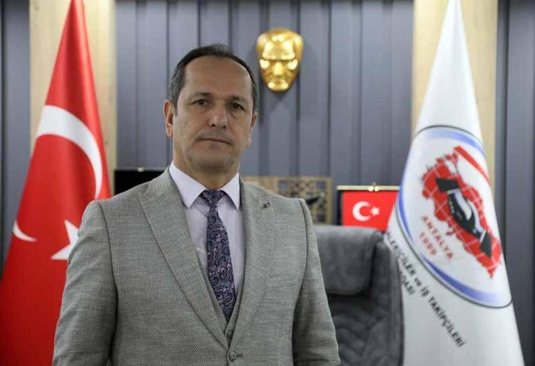 Antalyada trafikte, savaş ve deprem sonrası plaka çeşitliliği