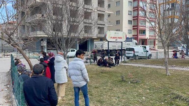 Niğdede 5.3 büyüklüğünde deprem