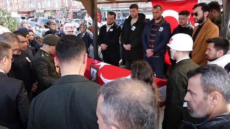 Rönesans Rezidansta hayatını kaybeden üsteğmen için Giresunda tören