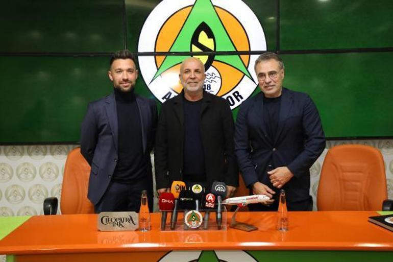 Alanyaspor’da Ersun Yanal dönemi başladı