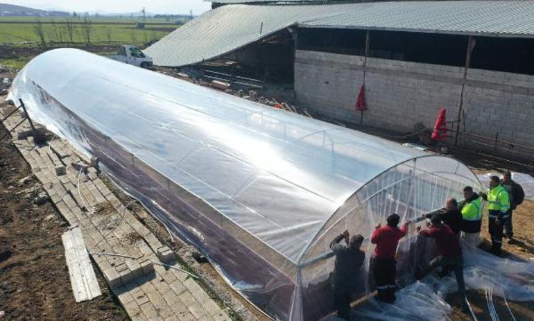 Nurdağında hayvanlar için çadır ağıl