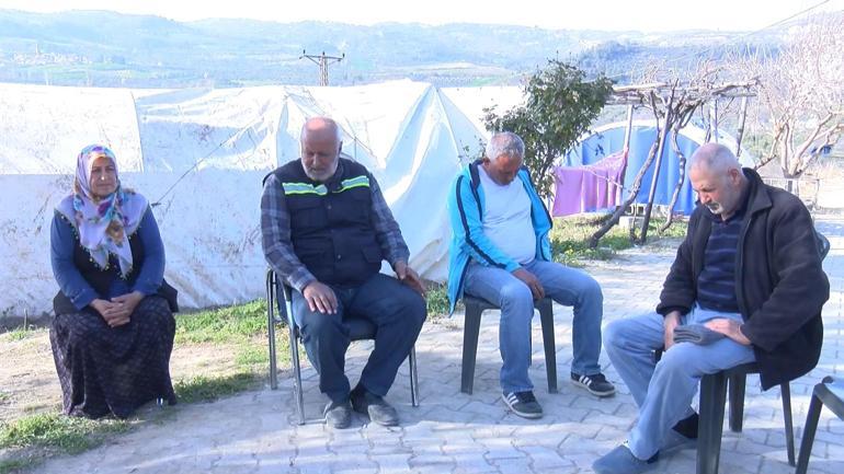 Kayıp yakınları ailelerini arıyor