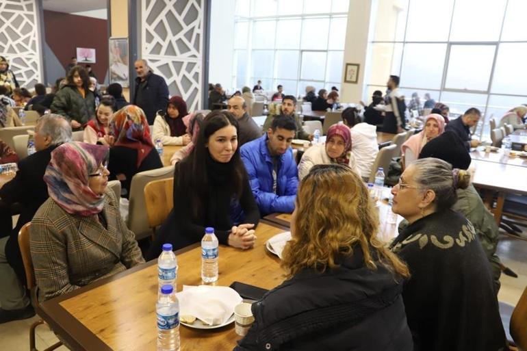 AK Parti Genel Başkan Yardımcısı Karaaslan: Bu süreci de el ele omuz omuza aşacağız