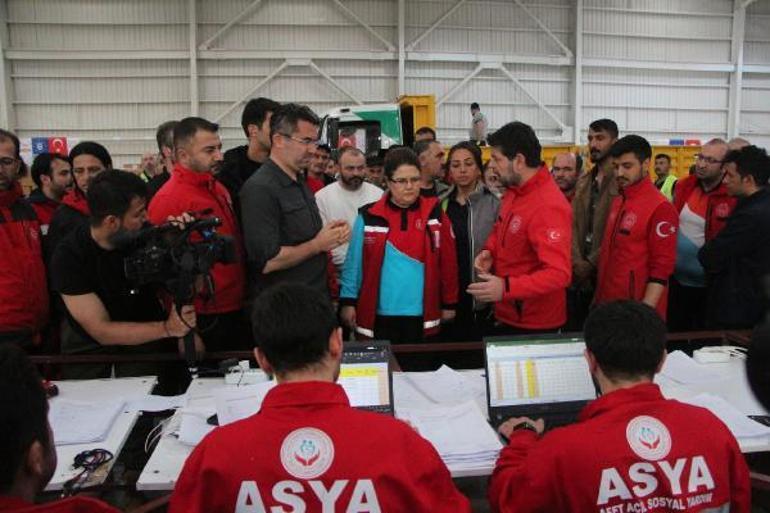 Aile ve Sosyal Hizmetler Bakanı Yanık, Hatayda