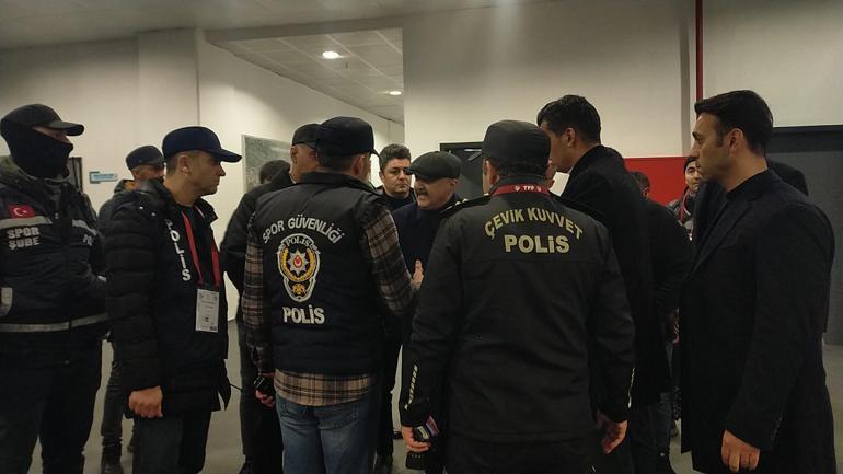 Olaylı maçta Bursaspor, Amedsporu 2-1 yendi