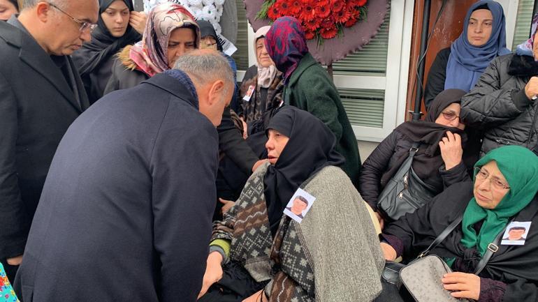 Deprem bölgesinde görevliyken şehit olan polis, son yolculuğuna uğurlandı