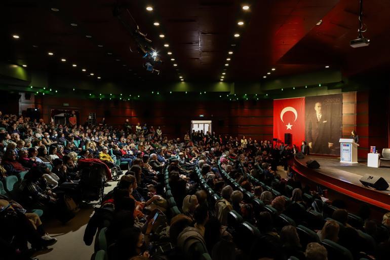 AB Türkiye Delegasyonu Başkanı Landrut: Depremin zararı tahmin edilenin, hayal edilebilenin de ötesinde