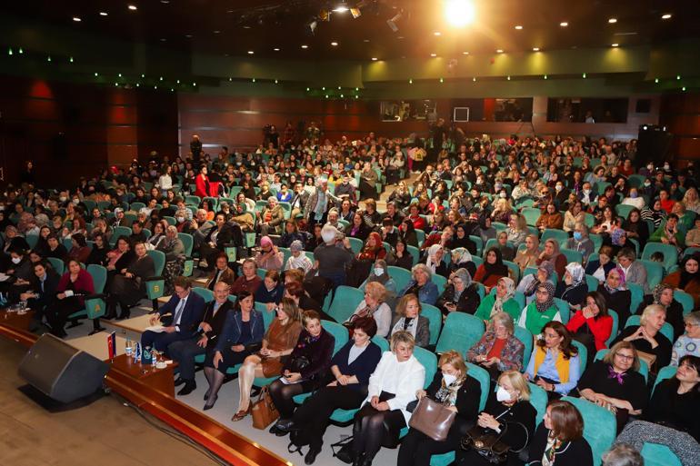 AB Türkiye Delegasyonu Başkanı Landrut: Depremin zararı tahmin edilenin, hayal edilebilenin de ötesinde