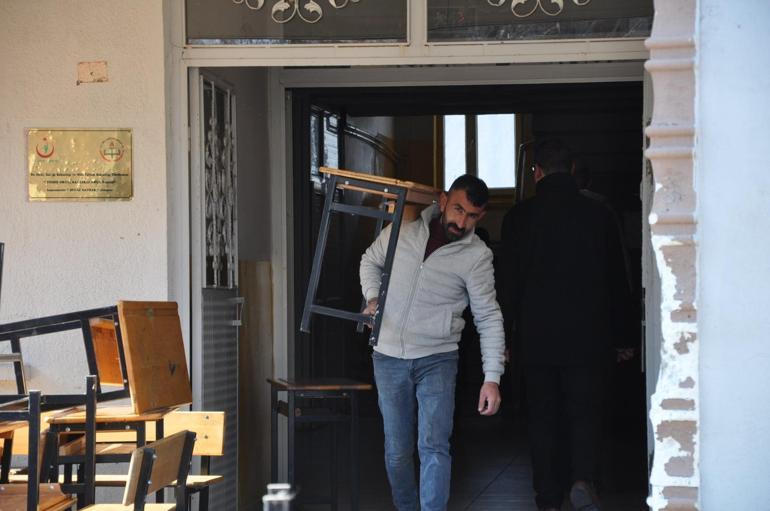 Karsta depreme dayanıksız olduğu tespit edilen ortaokulda son ders