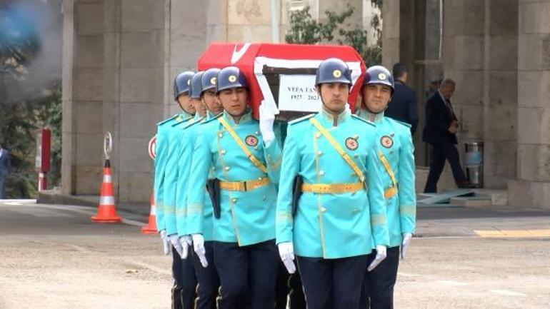 Eski bakan Tanır için TBMMde cenaze töreni