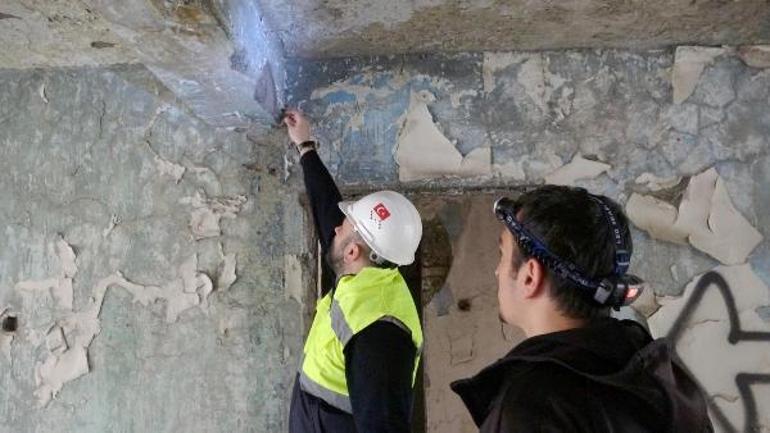 İşin erken bitmesi için betona su katıyorlar, böyle kötü sonuçlarla karşılaşıyoruz