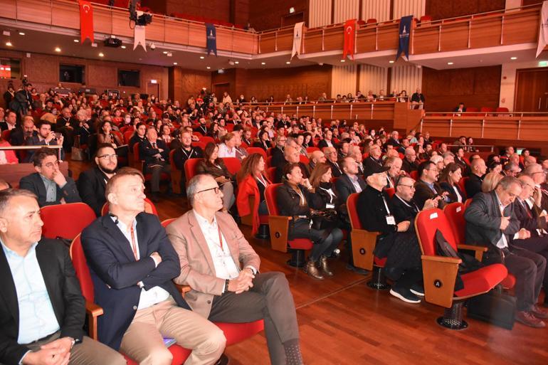 İkinci Yüzyılın İktisat Kongresinde deprem konuşuldu