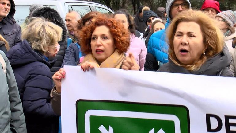 Ataköyde toplanma alanı tartışması