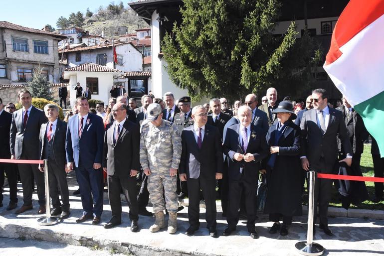 Macaristan milli kahramanı Lajos Kossuth Kütahyada anıldı