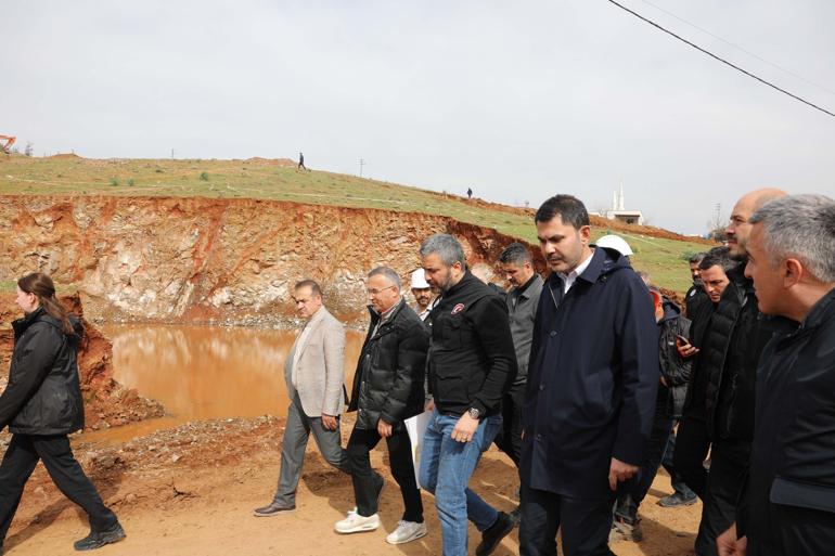 Bakan Kurum: Yarın 11 ilde 17 bin 902 konutun temelini atacağız