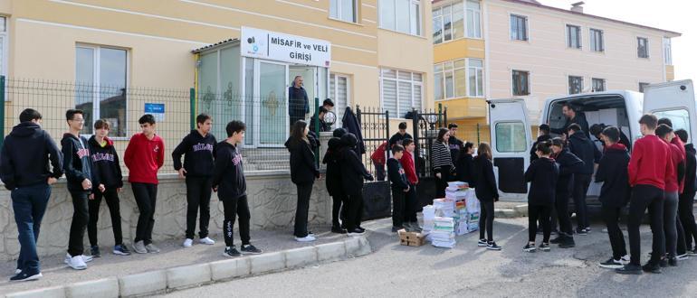 Erzurumlu öğrenciler, Adıyamandaki öğrencilere bir minibüs dolusu kitap gönderdi