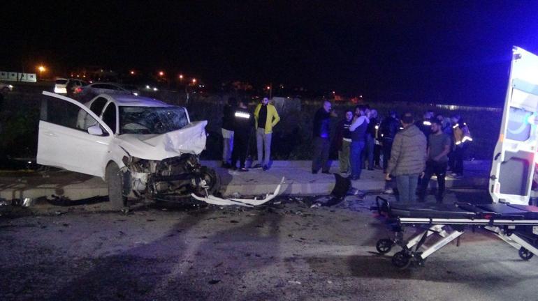 Gebzede iki otomobil çarpıştı: 5 yaralı