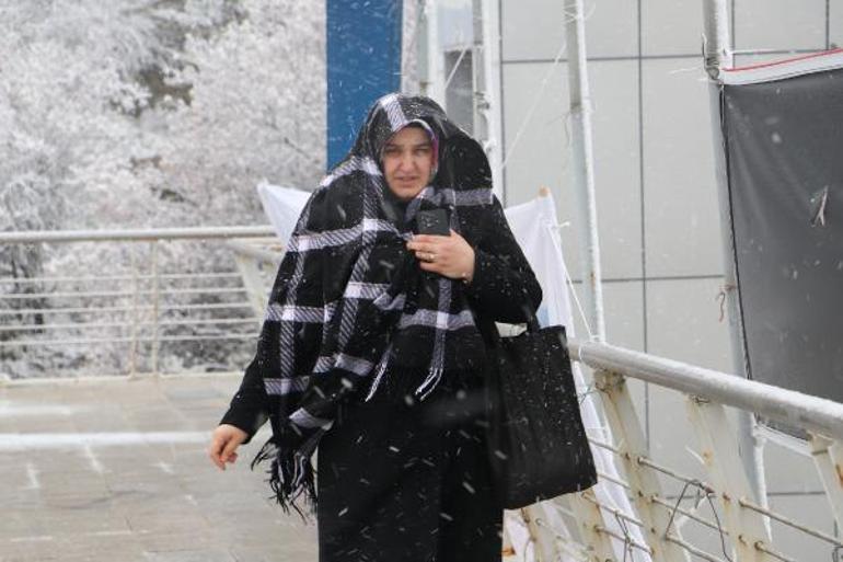 Ankarada kar yağışı etkili oldu