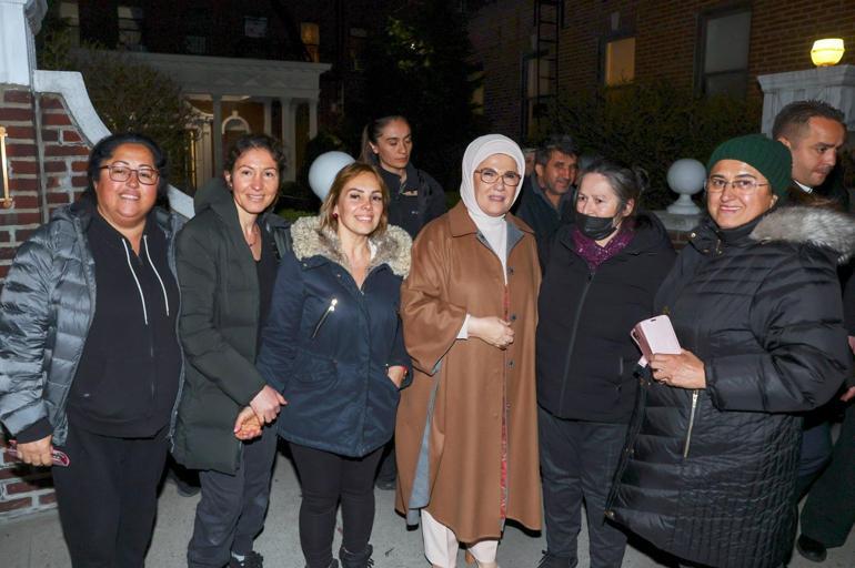 Emine Erdoğan, New Yorkta Türk ailenin evinde iftar yaptı