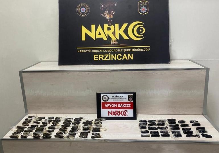 İranlı 2 kadının midelerinden 693,3 gram Afyon sakızı çıktı