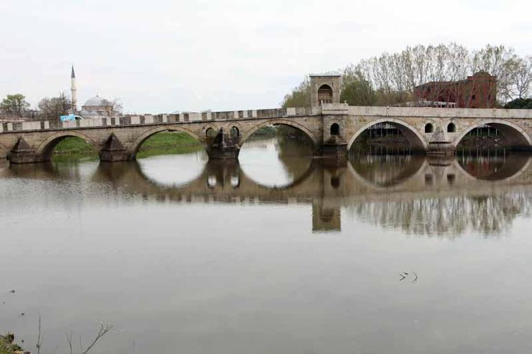Trakyada yağışlar, nehir ve barajlara hayat verdi
