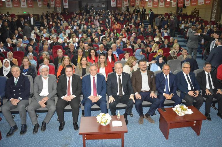 MHP Manisa İl Başkanlığınca milletvekili adayları tanıtıldı