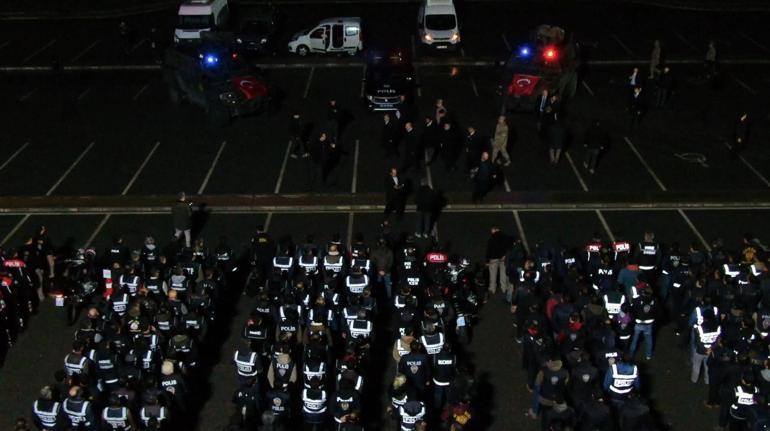 Bakan Soylu Diyarbakır ve İstanbuldaki iki önemli operasyonu duyurdu; 332 gözaltı