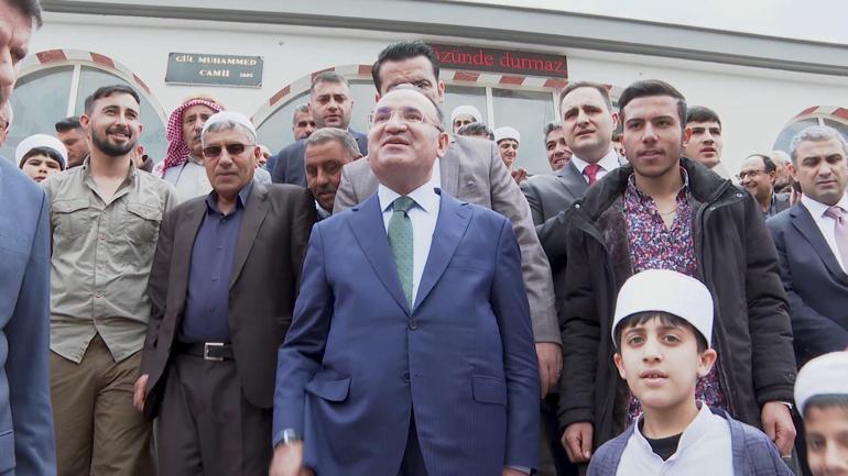 Bakan Bozdağ: Biz söz verdik mi hep yaptık