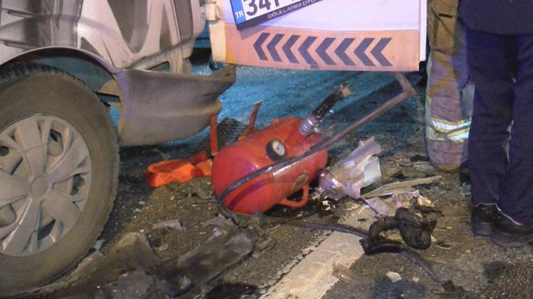 Bahçelievler D-100de 3 aracın karıştığı kazada, 1 ölü, 3 yaralı