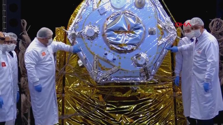 Yerli gözlem uydusu İMECE uzaya fırlatıldı; ilk sinyal alındı