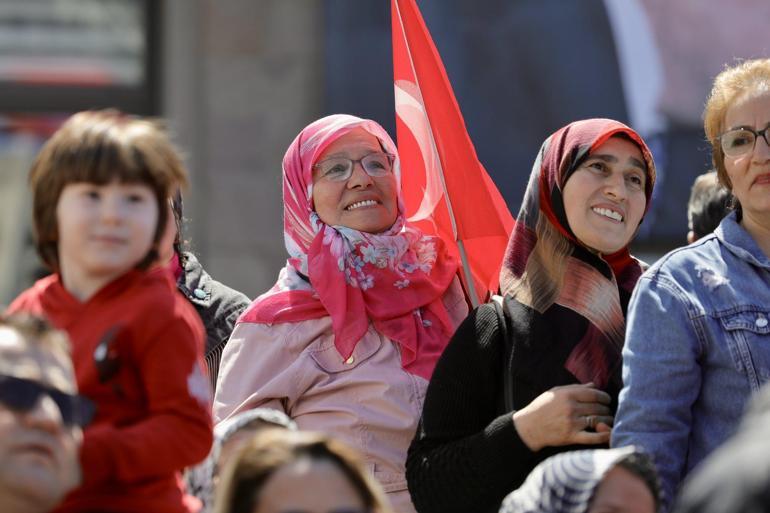 Ekrem İmamoğlu: ‘Artık mülakat yok’ demek 21 yıl sonra mı aklınıza geldi