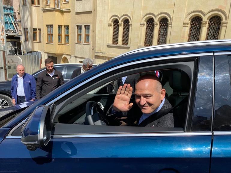 İçişleri Bakanı Soylu Süryani Kadim Meryem Ana Kilisesini ziyaret etti