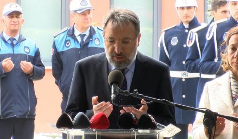 Turgut Özal mezarı başında anıldı