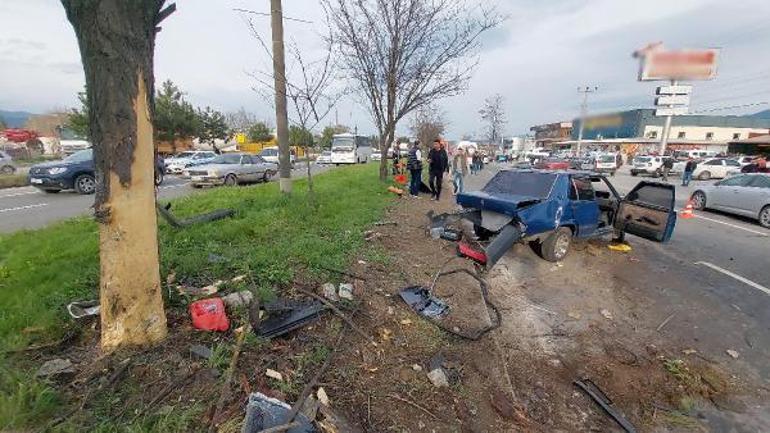Otomobille çarpıştıktan sonra ağaca çarptı: 1 ölü, 1 yaralı
