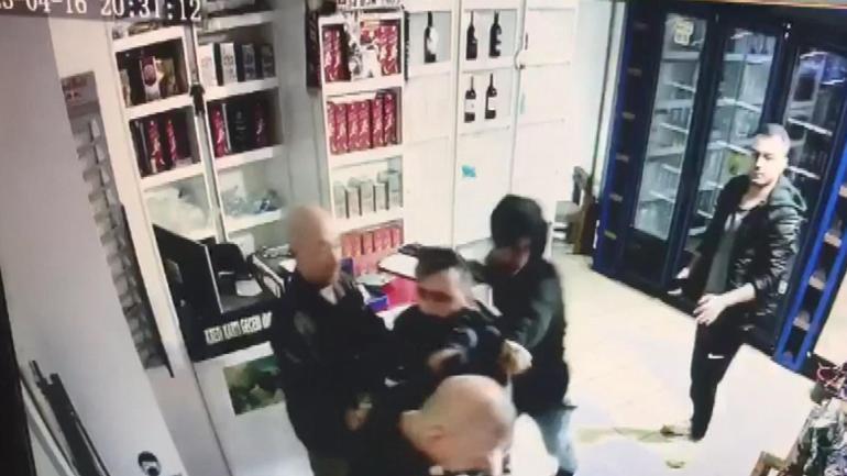 Eyüpsultanda tartıştığı eski ortağına silahla ateş edip kaçtı